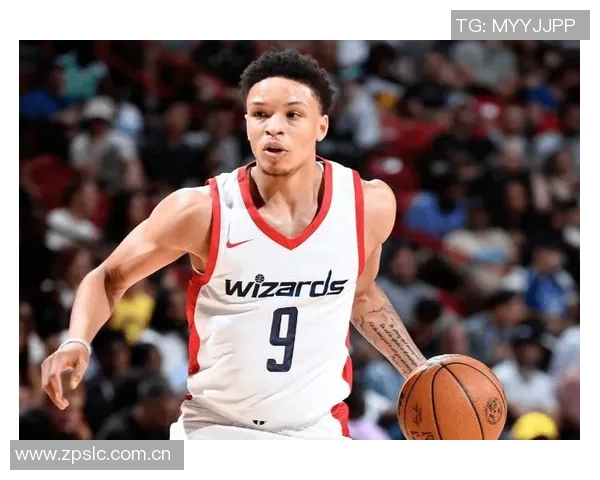 隆多称赞瑞安罗林斯进步神速指导过程充满乐趣与挑战